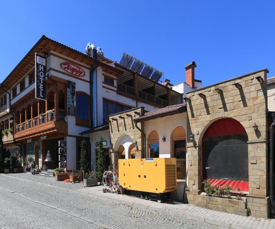 Hotel Happy Gjakova Экстерьер фото