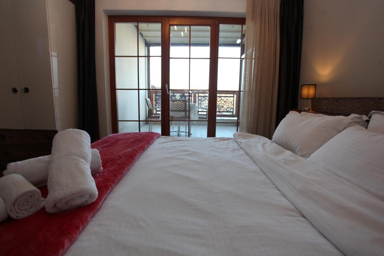 Hotel Happy Gjakova Экстерьер фото