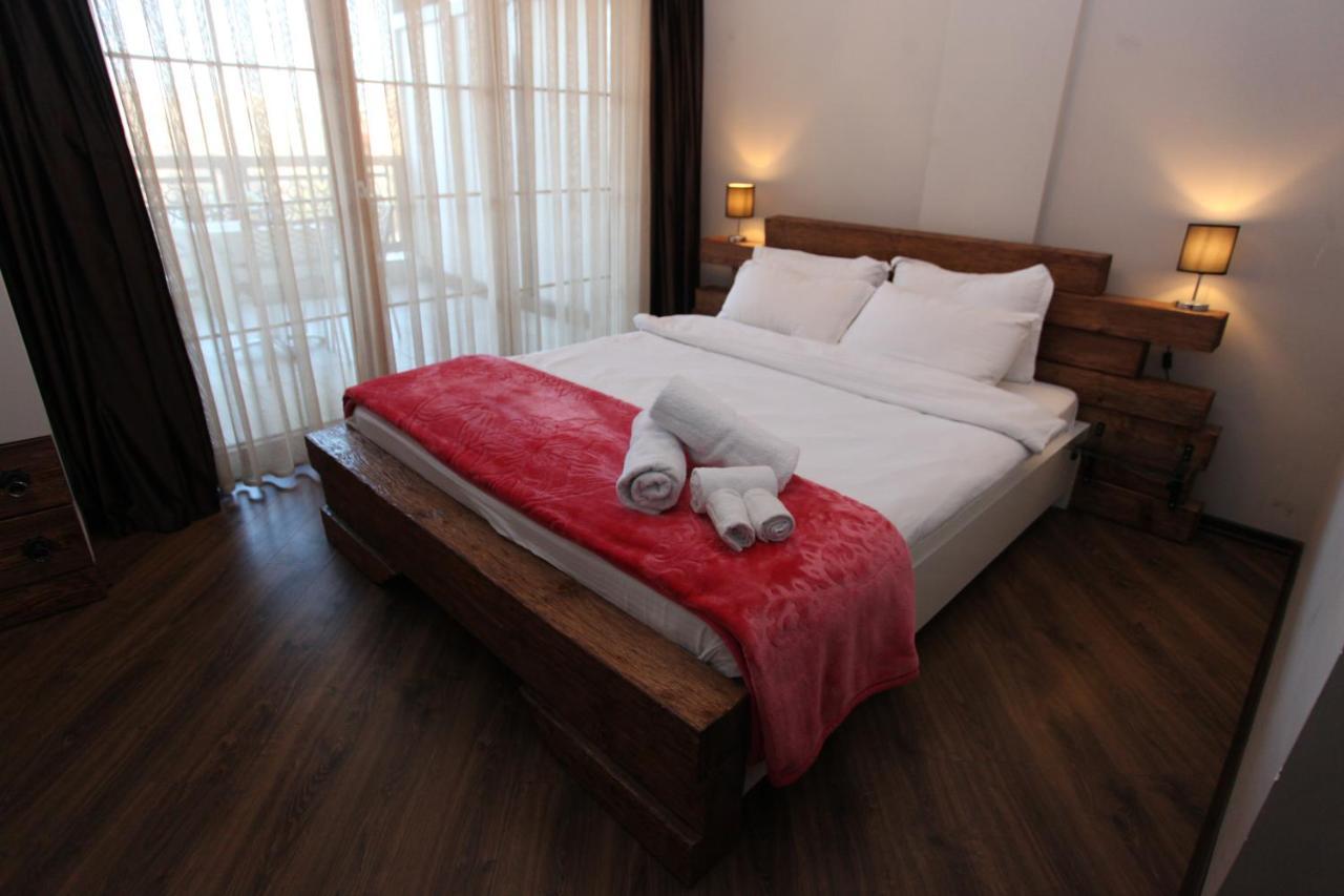 Hotel Happy Gjakova Экстерьер фото